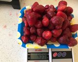Foto del paso 1 de la receta: Leche con frutillas