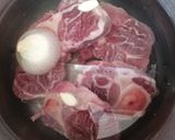 A picture of step 1 of Mole de Olla.