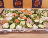 Foto del paso 5 de la receta: Pollo con vegetales al horno