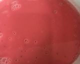 A picture of step 4 of Strawberry panna cotta.