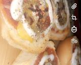 صورة لخطوة 3 من وصفة برقر بيتزا سريعة (burger pizza)