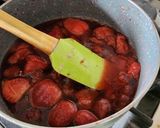 A picture of step 2 of Strawberries Sauce.