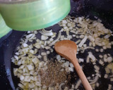 Foto del paso 3 de la receta: Espaguetis de calabacín con atún