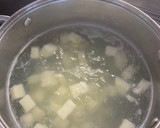 A picture of step 3 of Saag Aloo.