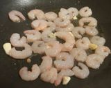 Foto del paso 2 de la receta: Judias con gambitas