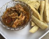 A picture of step 2 of Fried yam & shredded chicken soup🍽.