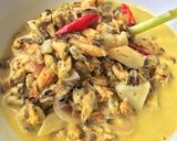 Foto langkah ke 5 dari resep Kerang kuah santan.