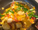 Une image de l'étape 5 de Poulet sauté aux épices et légumes indiens avec Ebly.