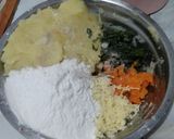 Foto langkah ke 1 dari resep Stik Kentang Keju.