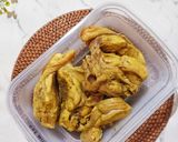 Foto langkah ke 3 dari resep 639. Ayam Ungkep Bumbu Kuning.