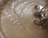 Foto del paso 5 de la receta: Torta húmeda de leche de almendras cortada