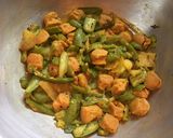 A picture of step 9 of Soya Chunks Ridge Gourd Curry.
