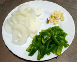 Foto del paso 1 de la receta: Higaditos encebollados con pimientos