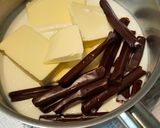 Une image de l'étape 2 de Squares choco carambars.