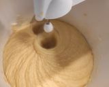 Φωτογραφία βήματος 2 της συνταγής Muffins 🧁 ή αλλιώς cupcakes με άρωμα πορτοκαλιού 🍊❤️