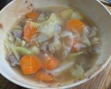 Foto langkah ke 5 dari resep Sayur Sop Daging Bening.