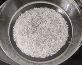 A picture of step 1 of Sabudana pakoda.
