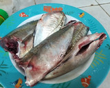 Foto langkah ke 1 dari resep Ikan Kembung Goreng.