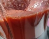 Foto del paso 2 de la receta: Paletas heladas de frutilla