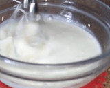 Foto del paso 4 de la receta: Tarta sin harina con frutas y nata