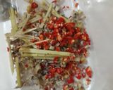 Hình bước làm 4 của món Chân gà ngâm sả ớt
