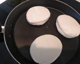 Foto del paso 7 de la receta: Muffins ingleses (panecillos sin horno)