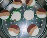 Foto langkah ke 4 dari resep Bolu kukus mocca blackforest.