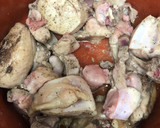 Foto del paso 1 de la receta: 439. Espardenya de rape, conejo y pollo (principal carne)