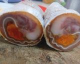 Hình bước làm 4 của món Tai heo cuộn trứng muối