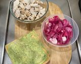 Foto del paso 2 de la receta: Tostadas de Guacamole 🥑