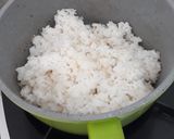 Foto langkah ke 3 dari resep Nasi goreng ikan teri.