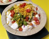 A picture of step 5 of Makhana chat.