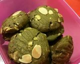 A picture of step 5 of Matcha Almond Cookies.