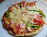 હોમમેઇડ પિઝા..  🍕 (Home Made Pizza Recipe In Gujarati) રેસીપી સ્ટેપ7ફોટો
