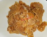 A picture of step 3 of Peanut Chikki.