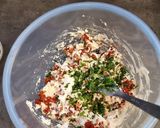 Une image de l'étape 1 de °Toasts crevettes et tomates séchées°.