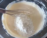 A picture of step 2 of Ricotta and Blueberry Cake.