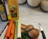 Nagyon erdei, nagyon vegán kora-tavaszi gombaleves recept fázis 1 fotója