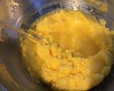 Une image de l'étape 5 de Gâteau ultra moelleux au citron de Sicile et pavot.