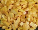 A picture of step 1 of Banana mango chaat.