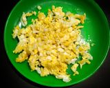 Foto langkah ke 4 dari resep Tumis Kecambah Kedelai.