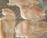Foto del paso 1 de la receta: Pollo a la plancha extra jugoso