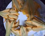 A picture of step 1 of Kakharu phula bhaja Pumpkin flower.