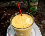 A picture of step 2 of Tropical Paradise Smoothie.