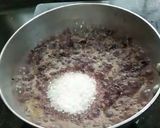 A picture of step 2 of Black Grapes Ice Cream.