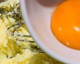 A picture of step 4 of Gnocchi alla Romana.