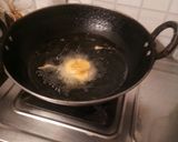 A picture of step 7 of बिस्कुट सैंडविच पकोडा़.