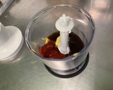 Une image de l'étape 2 de Sauce salade à la tomate, coriandre et figue.