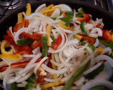 Foto del paso 4 de la receta: Fajitas light con mi receta