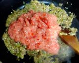 Foto del paso 12 de la receta Cazuela de salmón con patatas, langostinos y gambones